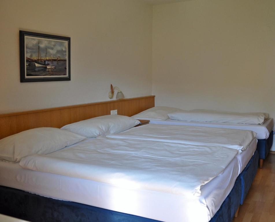Gaestehaus Pension Edelweiss Kolsass Exteriör bild